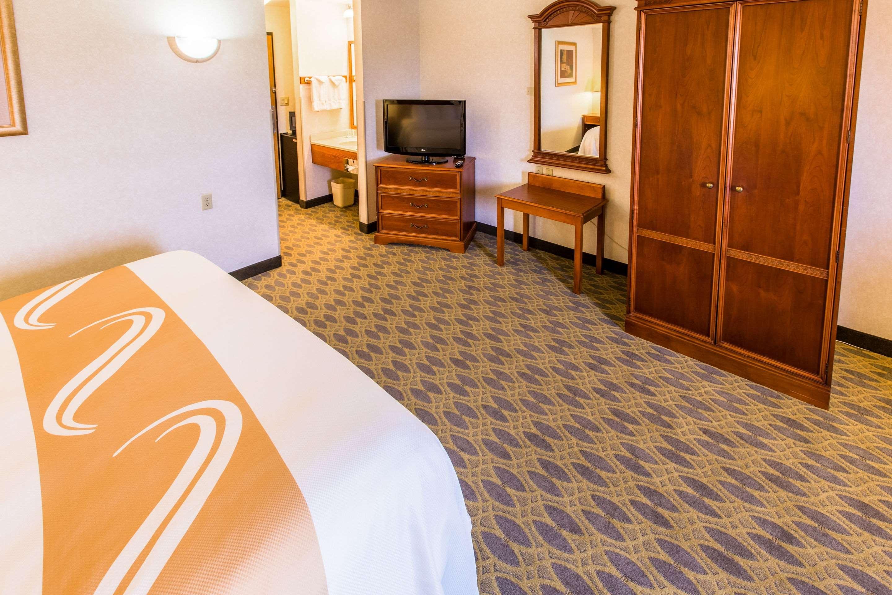 Quality Inn & Suites University Laramie Εξωτερικό φωτογραφία