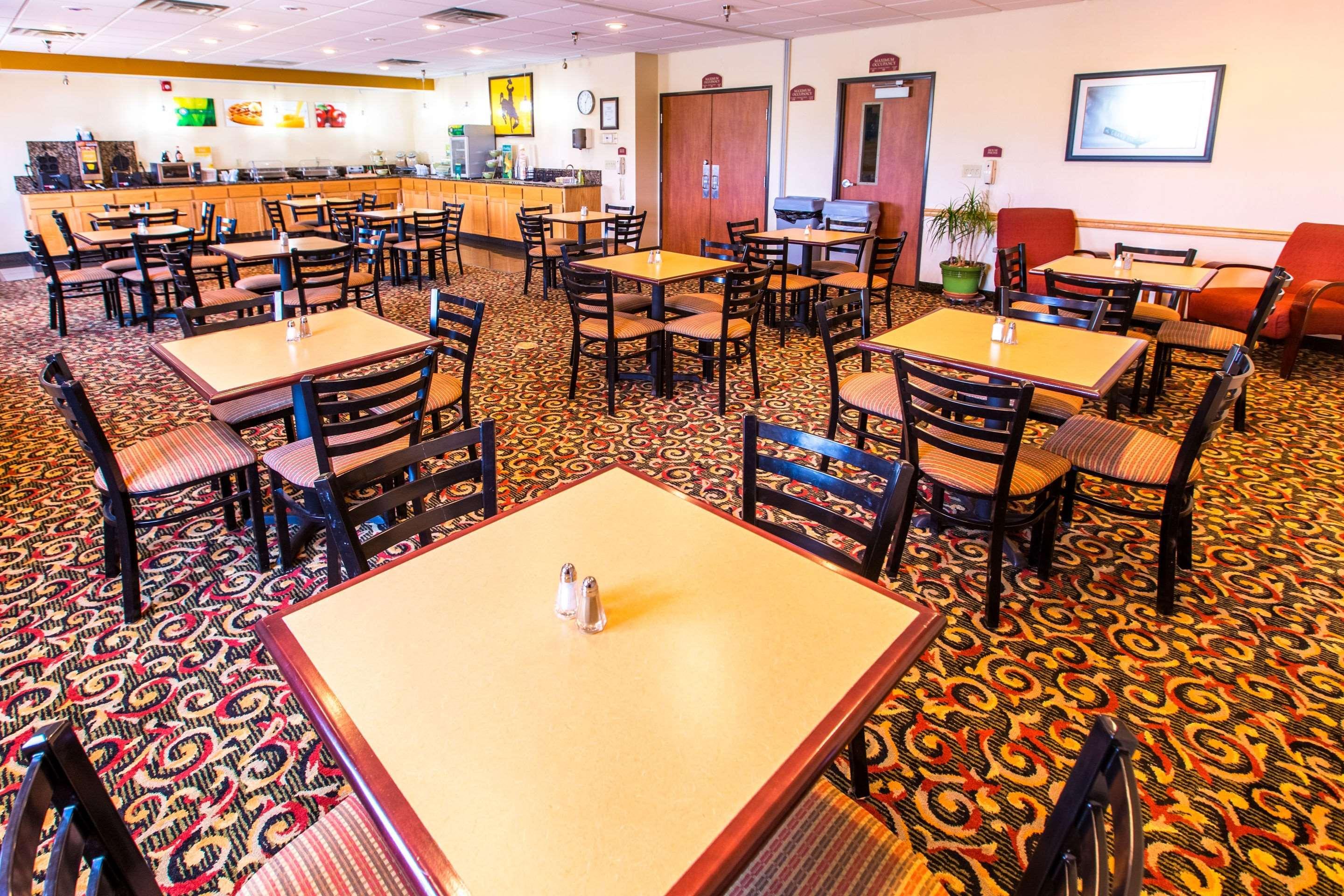 Quality Inn & Suites University Laramie Εξωτερικό φωτογραφία