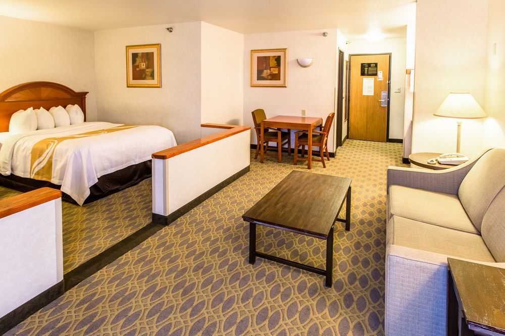 Quality Inn & Suites University Laramie Εξωτερικό φωτογραφία